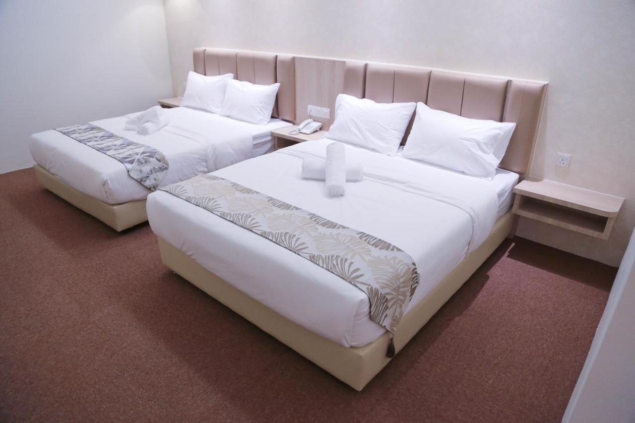 Top Holiday Hotel Seri Kembangan Eksteriør bilde