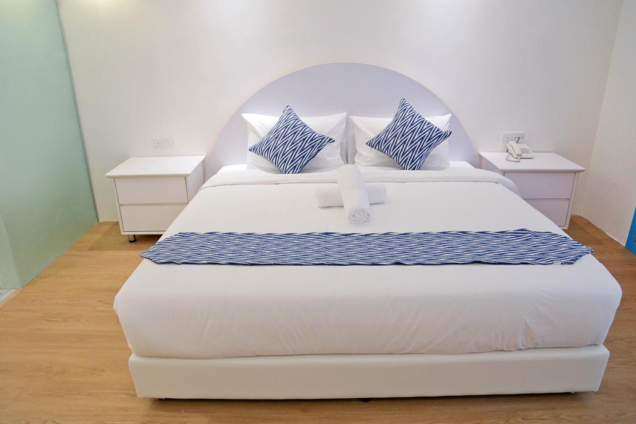 Top Holiday Hotel Seri Kembangan Eksteriør bilde
