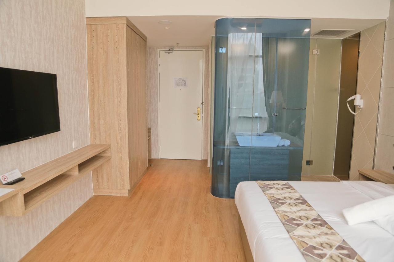 Top Holiday Hotel Seri Kembangan Eksteriør bilde