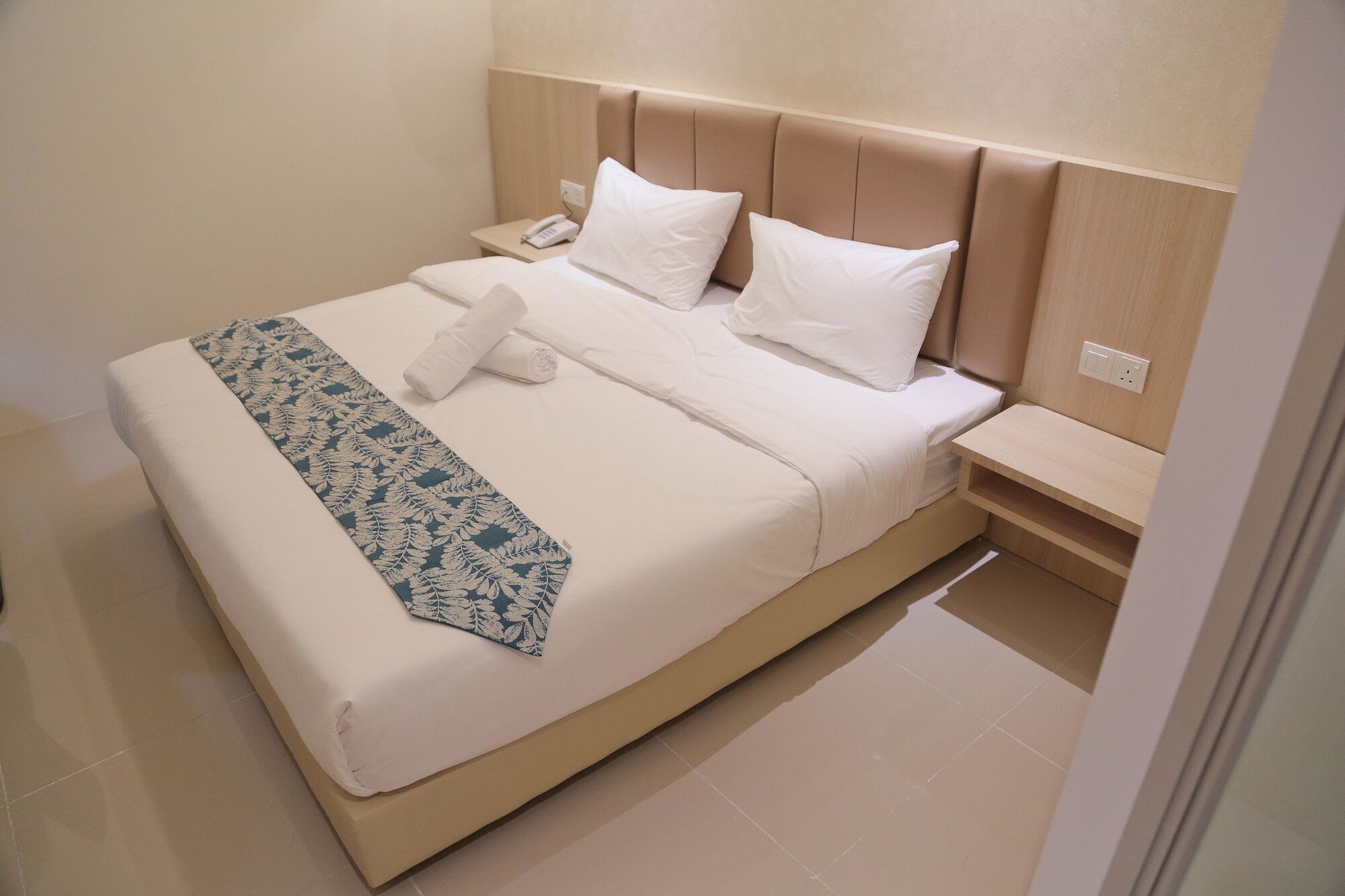 Top Holiday Hotel Seri Kembangan Eksteriør bilde